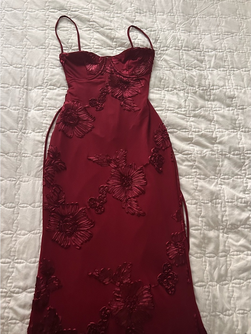 NEFERTITI MAXI DRESS - BURGUNDY